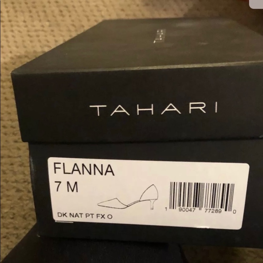 Tahari